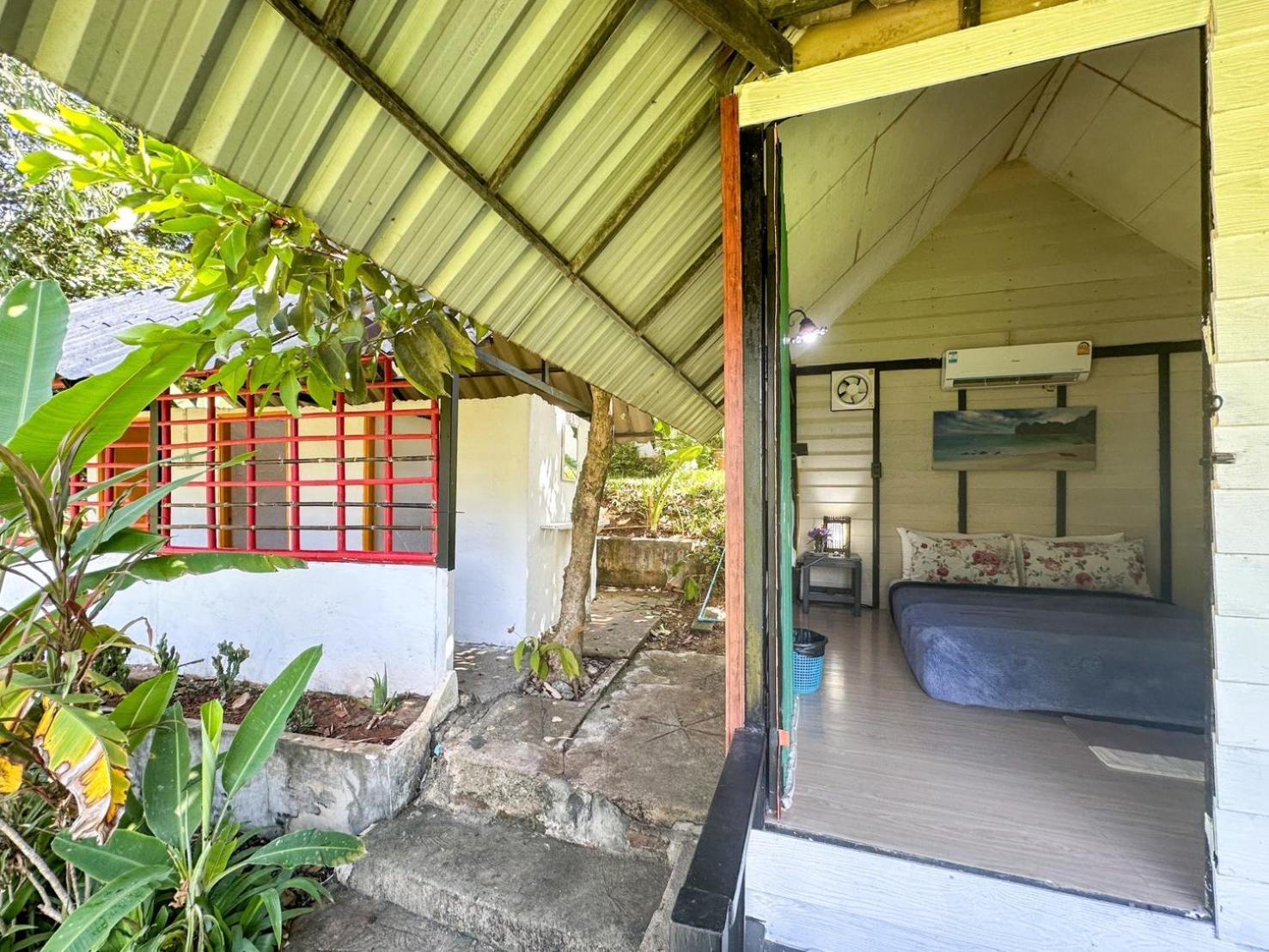 Baan Suanthip Homestay - Aoluek Natural Retreat Ao Luk Exterior photo